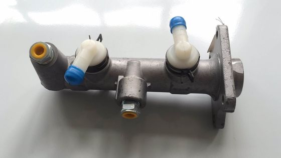 47201-36390 47201-36410 cilindro principal do travão 47201-36390 Fits FITS TOYOTA COASTER HZB50 1HZ Peças sobressalentes cilindro principal do travão 47201-36390 FITS COASTER Bus 1993-2001 2.7L 3.7D BB42L-BRMRS 1993-200