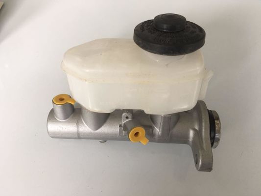 47201-33110 FITS TOYOTA 47201-33110 Sub-conjunto do cilindro-mestre do travão 1MZFE MOPAAFR 1994-2001