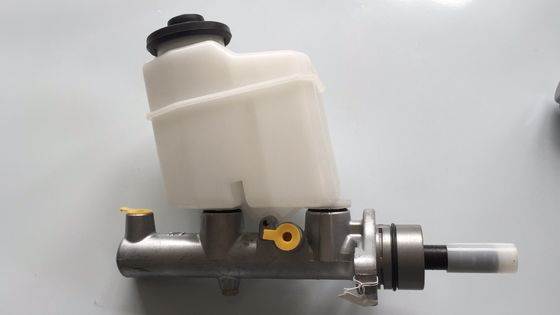 47201-33340 FITS TOYOTA 47201-33340 Sub-conjunto do cilindro principal do travão 2AZFE 3MZFE 2002-2006