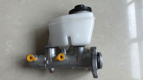 47201-60520 cilindro Sub-Assy Master FITS TOYOTA 47201-60520 cilindro FITS TOYOTA LAND CRUISER FITS TOYOTA 47025-60520 subconjunto do cilindro