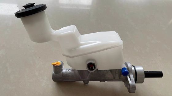 47201-33430 CYLINDER SUB-ASSY FRENCE MASTERAONE OEM FITS TOYOTA 4720133430 47201-33430 Mestre de travagem do cilindro FITS TOYOTA Camry ACV30 2AZFE 2002- KDH Auto Parts