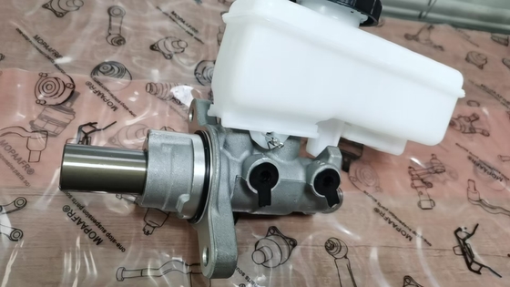 Cilindro mestre do freio Nissan Navara NP300 46010-4KJ2B 2015+ QR25DE